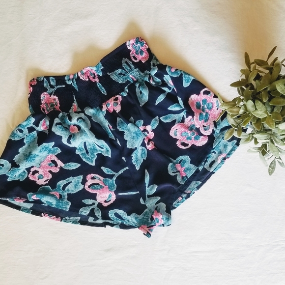 Floral skort - Picture 2 of 3
